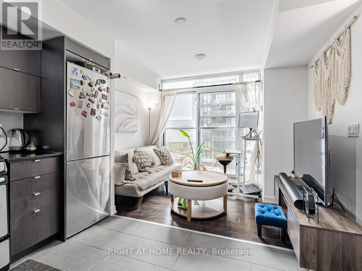 Property at 310 - 170 FORT YORK BOULEVARD image 3