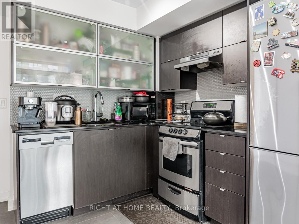 Property at 310 - 170 FORT YORK BOULEVARD image 5
