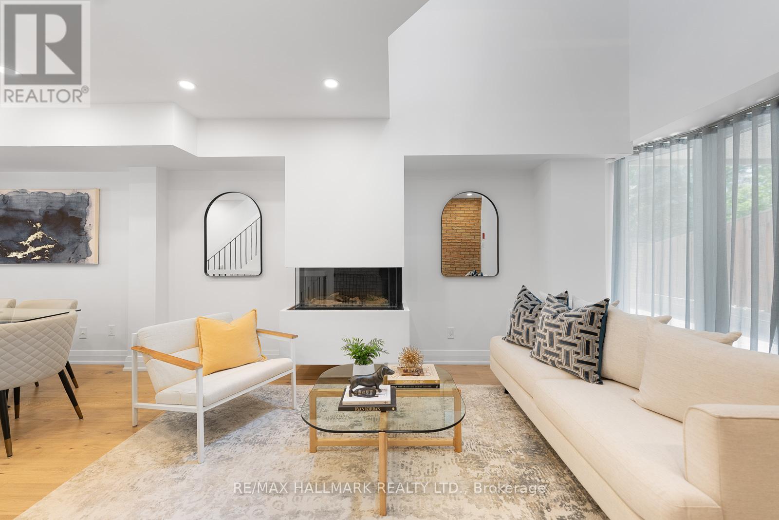 Property at 11 - 95 SUMMERHILL AVENUE image 5