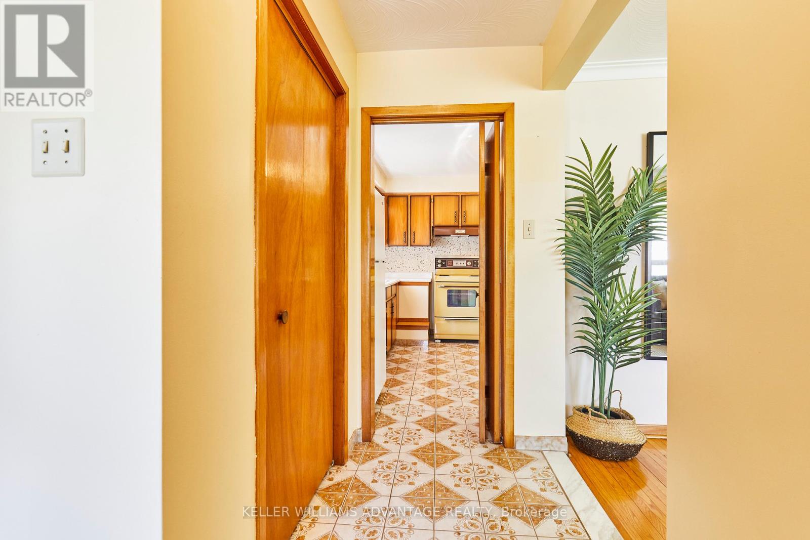 Property at 33 FRENCH AVENUE image 3