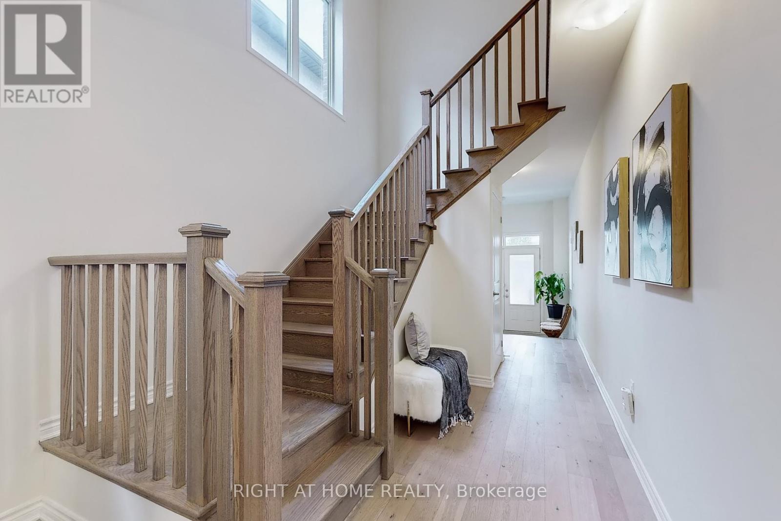 3294 Turnstone Boulevard, Pickering, Ontario  L1X 0M9 - Photo 11 - E12226355