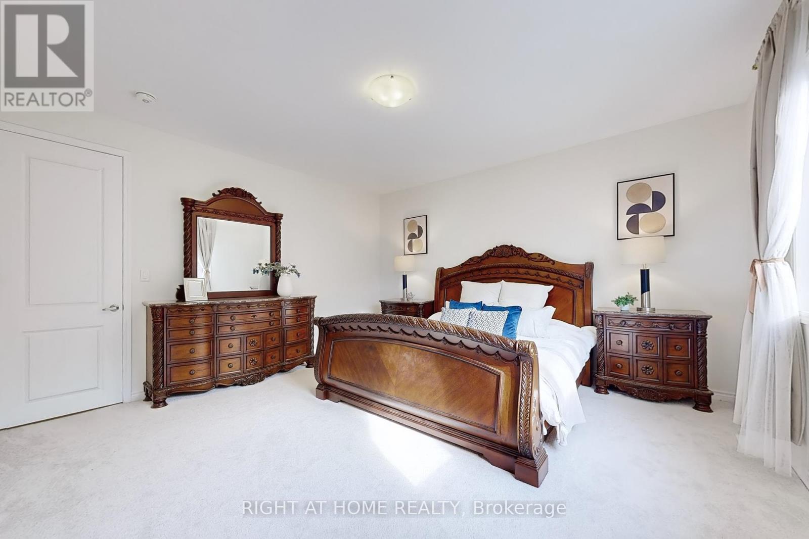 3294 Turnstone Boulevard, Pickering, Ontario  L1X 0M9 - Photo 13 - E12226355