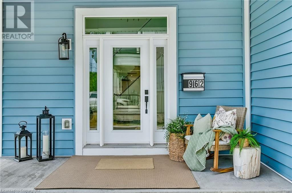 Property at 962 BEACH Boulevard image 3