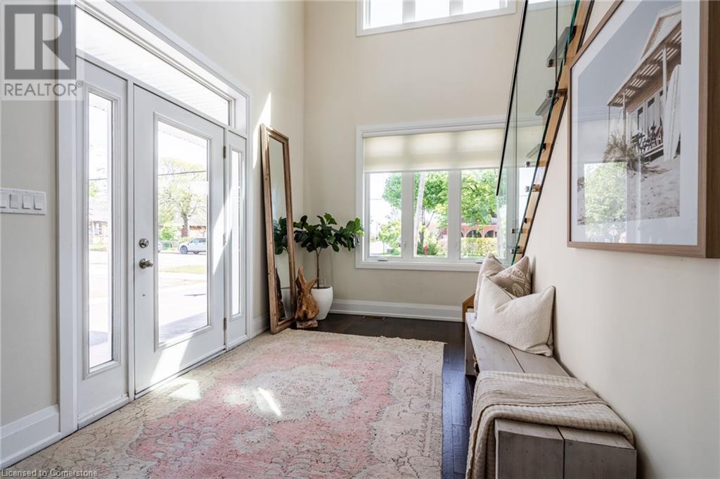 Property at 962 BEACH Boulevard image 4