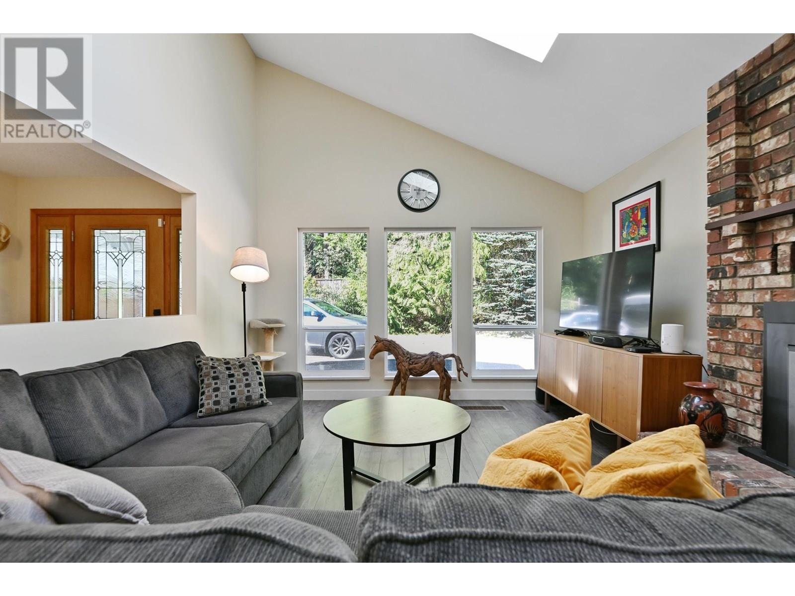 Property at 12627 GARIBALDI STREET image 5
