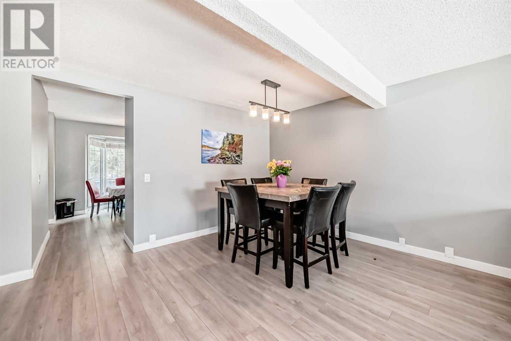 Property at 26 Bernard Drive NW image 4