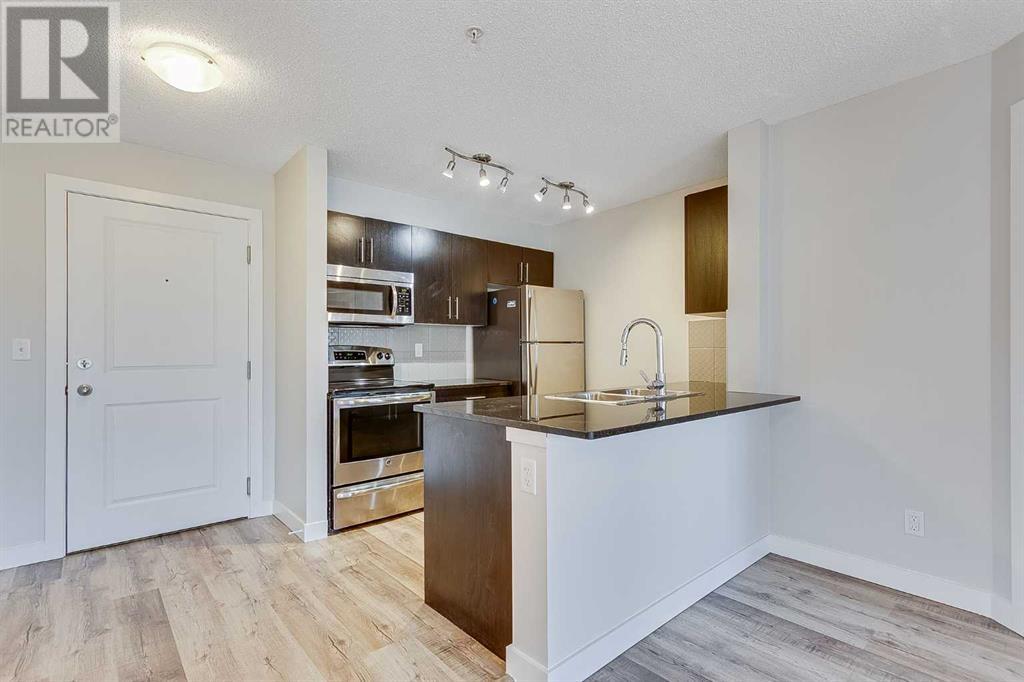 Property at 4203, 1317 27 Street SE image 5