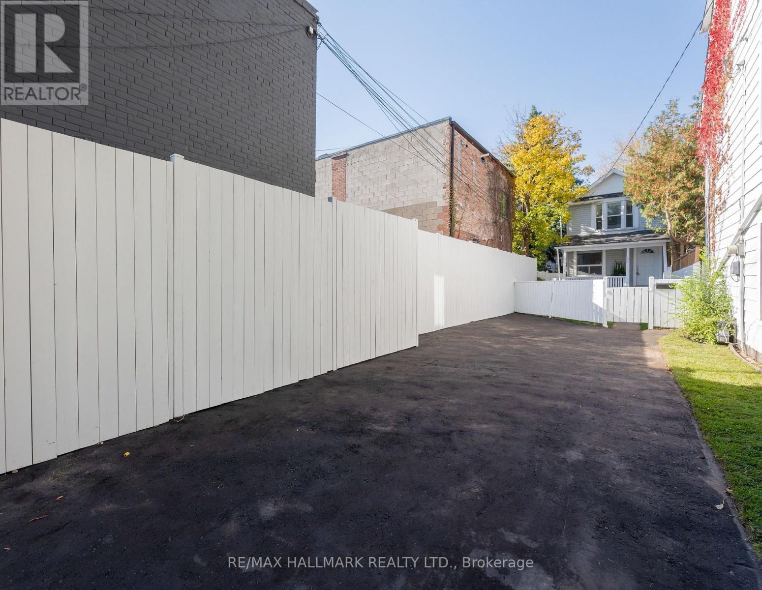 Property at 106 WILLOW AVENUE image 2