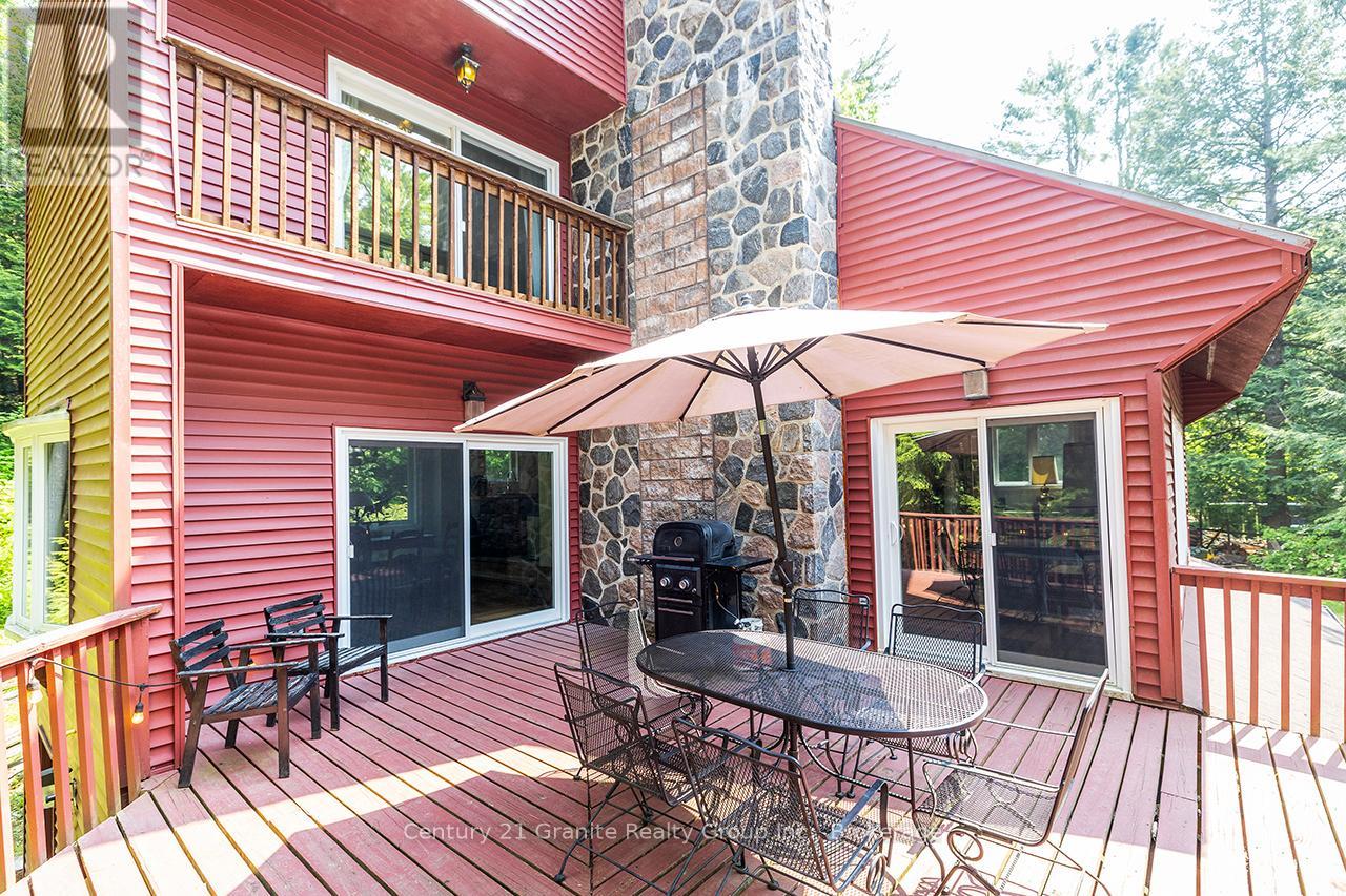 Property at 85 NEVISON DRIVE image 2