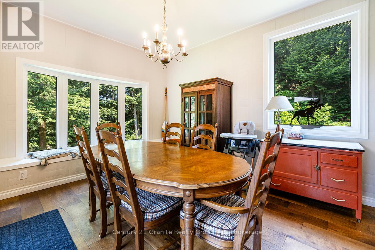 85 Nevison Drive, Kawartha Lakes, Ontario  K0M 2L0 - Photo 7 - X12226449