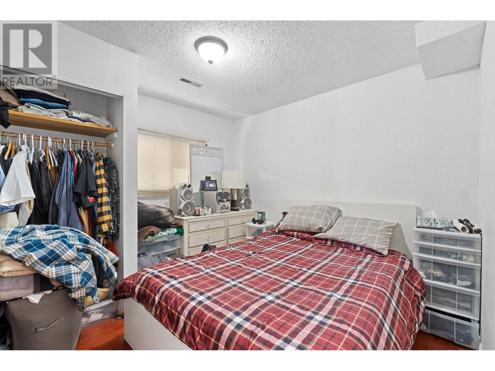 Property at 473 E 45TH AVENUE image 5