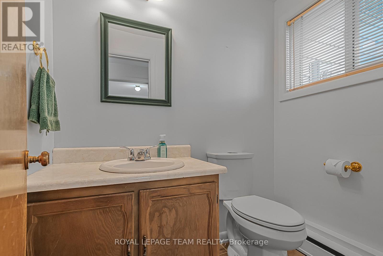 1166 Castle Hill Crescent, Ottawa, Ontario  K2C 2A8 - Photo 20 - X12226501