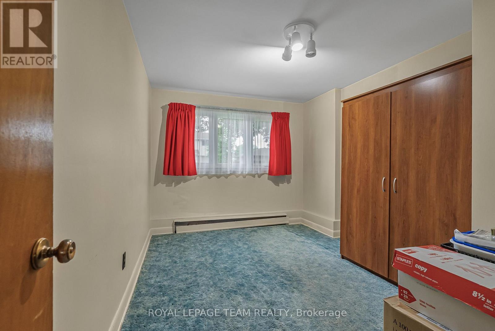 1166 Castle Hill Crescent, Ottawa, Ontario  K2C 2A8 - Photo 21 - X12226501