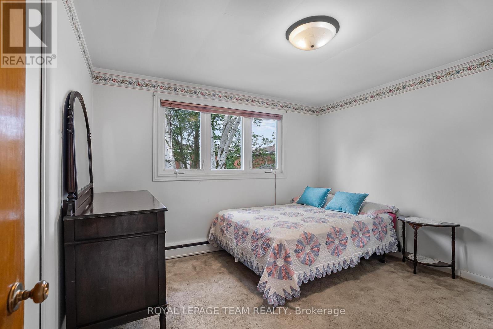 1166 Castle Hill Crescent, Ottawa, Ontario  K2C 2A8 - Photo 25 - X12226501