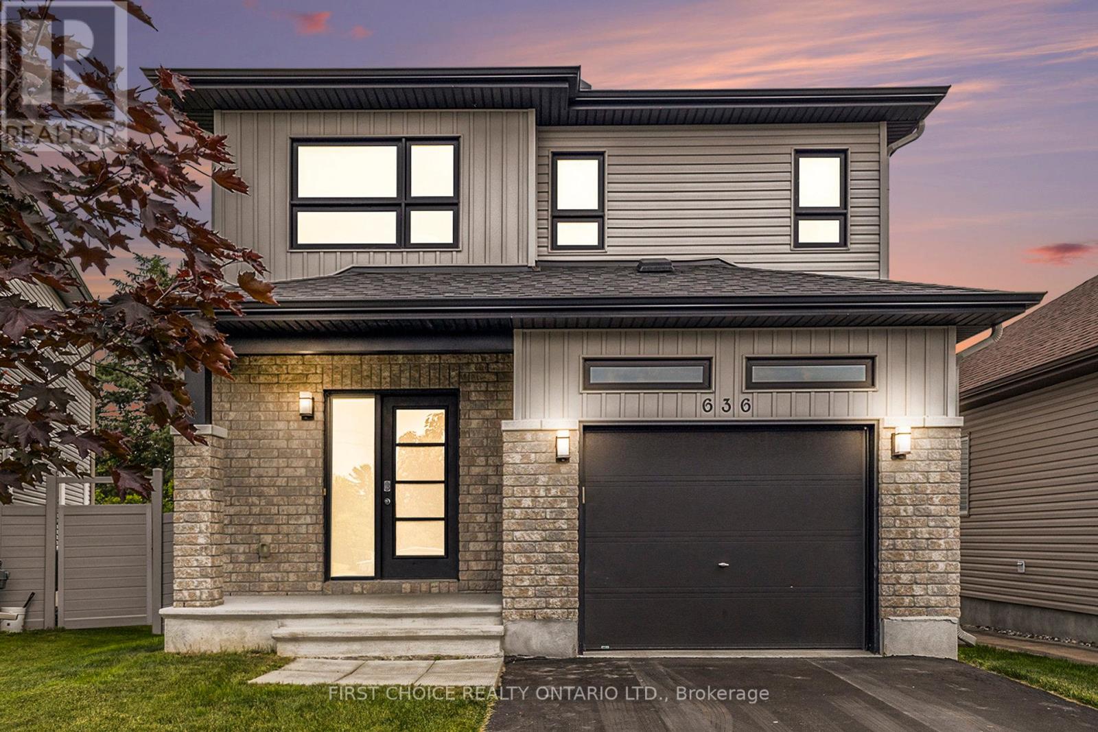 Property at 636 ROBERT STREET image 1