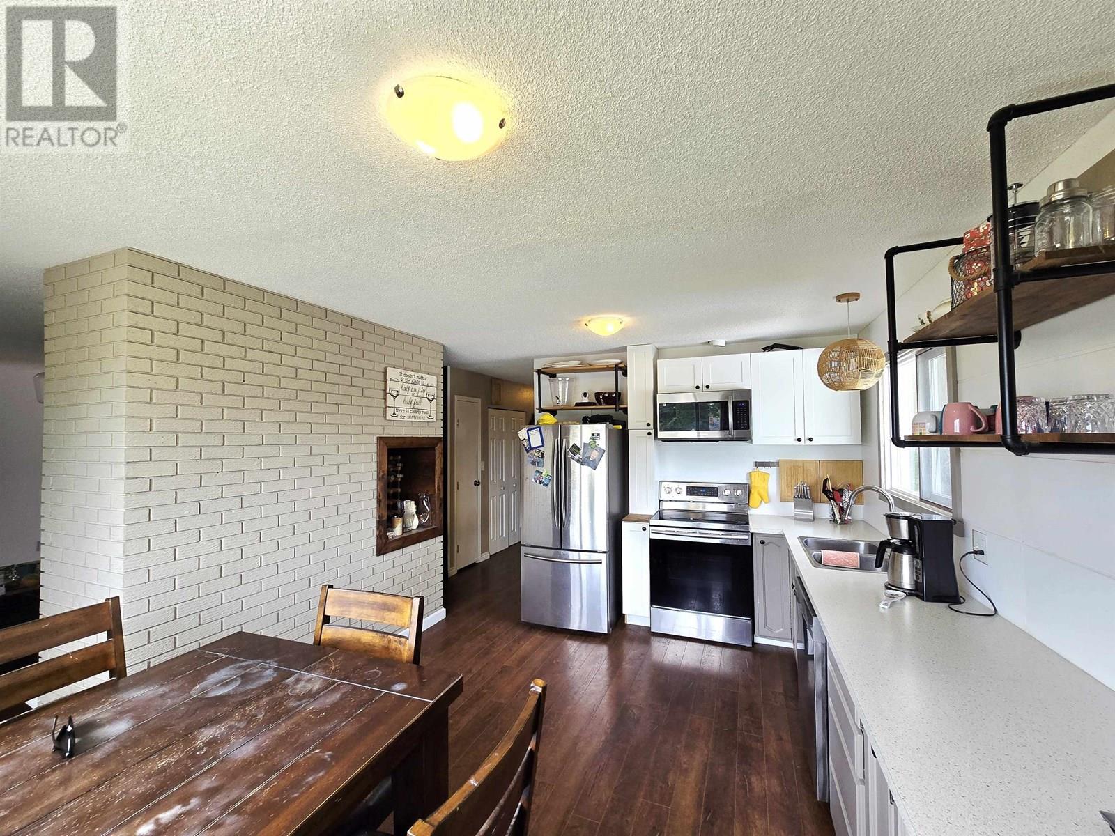 Property at 4106 CAMPBELL AVENUE image 5