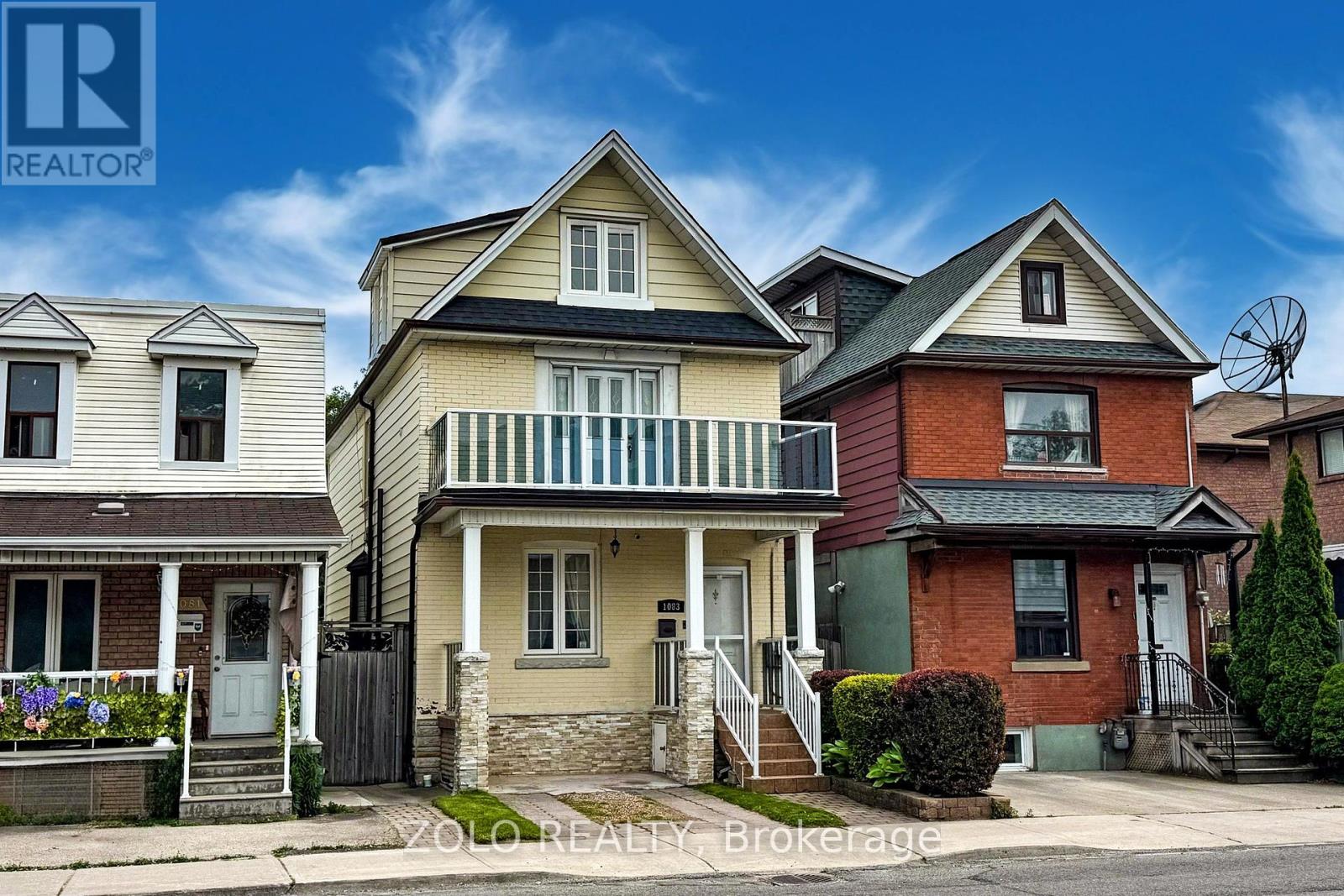 Property at 1083 DUPONT STREET image 1