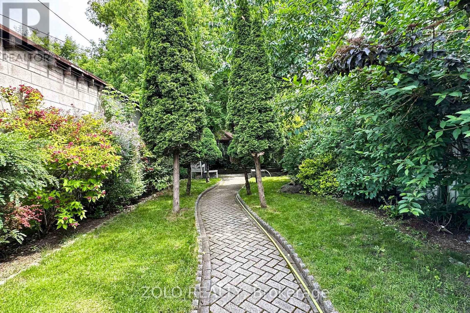 1083 Dupont Street, Toronto (Dovercourt-Wallace Emerson-Junction), Ontario  M6H 1Z9 - Photo 27 - W12226265