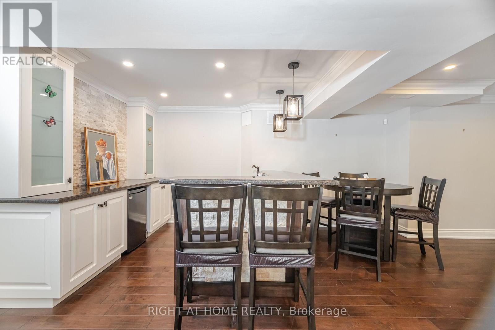 2579 Kenna Court, Mississauga (Sheridan), Ontario  L5K 2K4 - Photo 41 - W12226367
