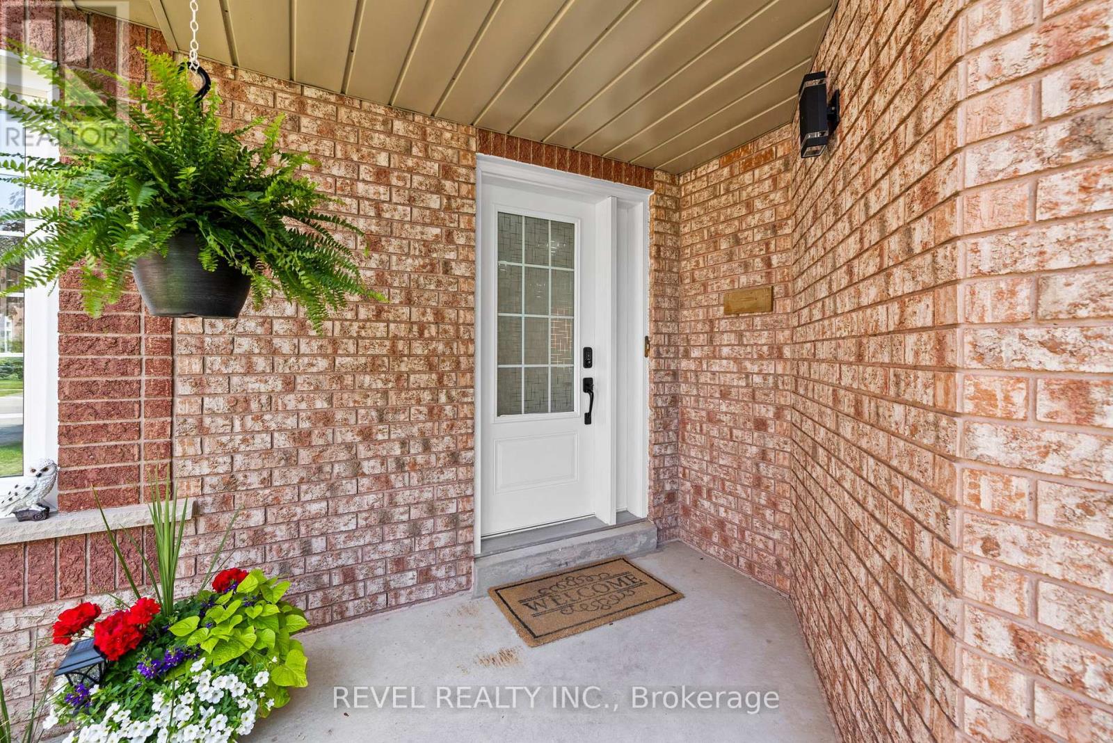 Property at 6881 LISGAR DRIVE image 2