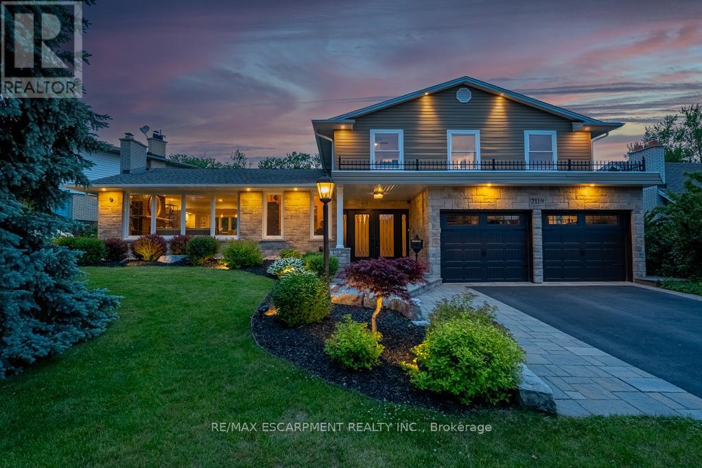 Property at 2119 AGINCOURT CRESCENT image 1