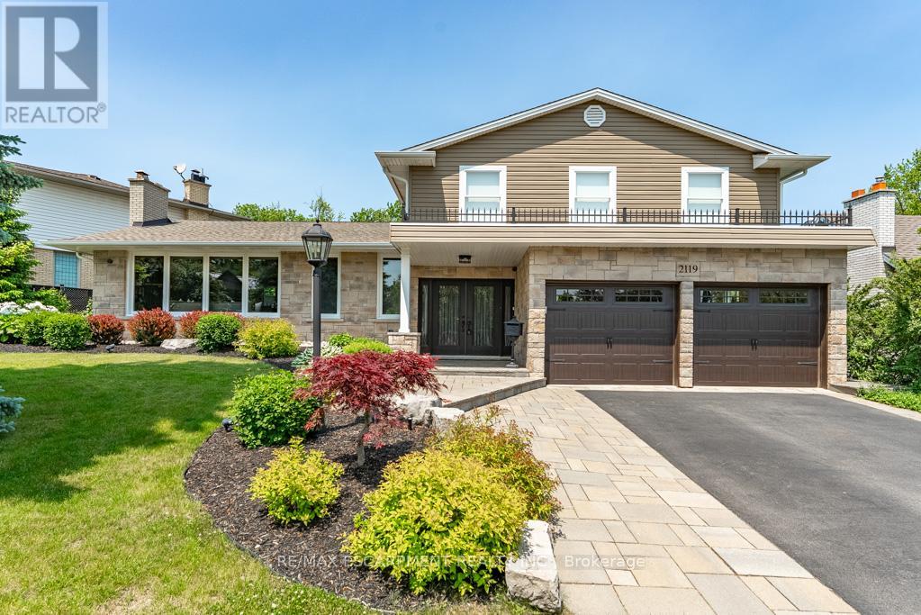 Property at 2119 AGINCOURT CRESCENT image 2