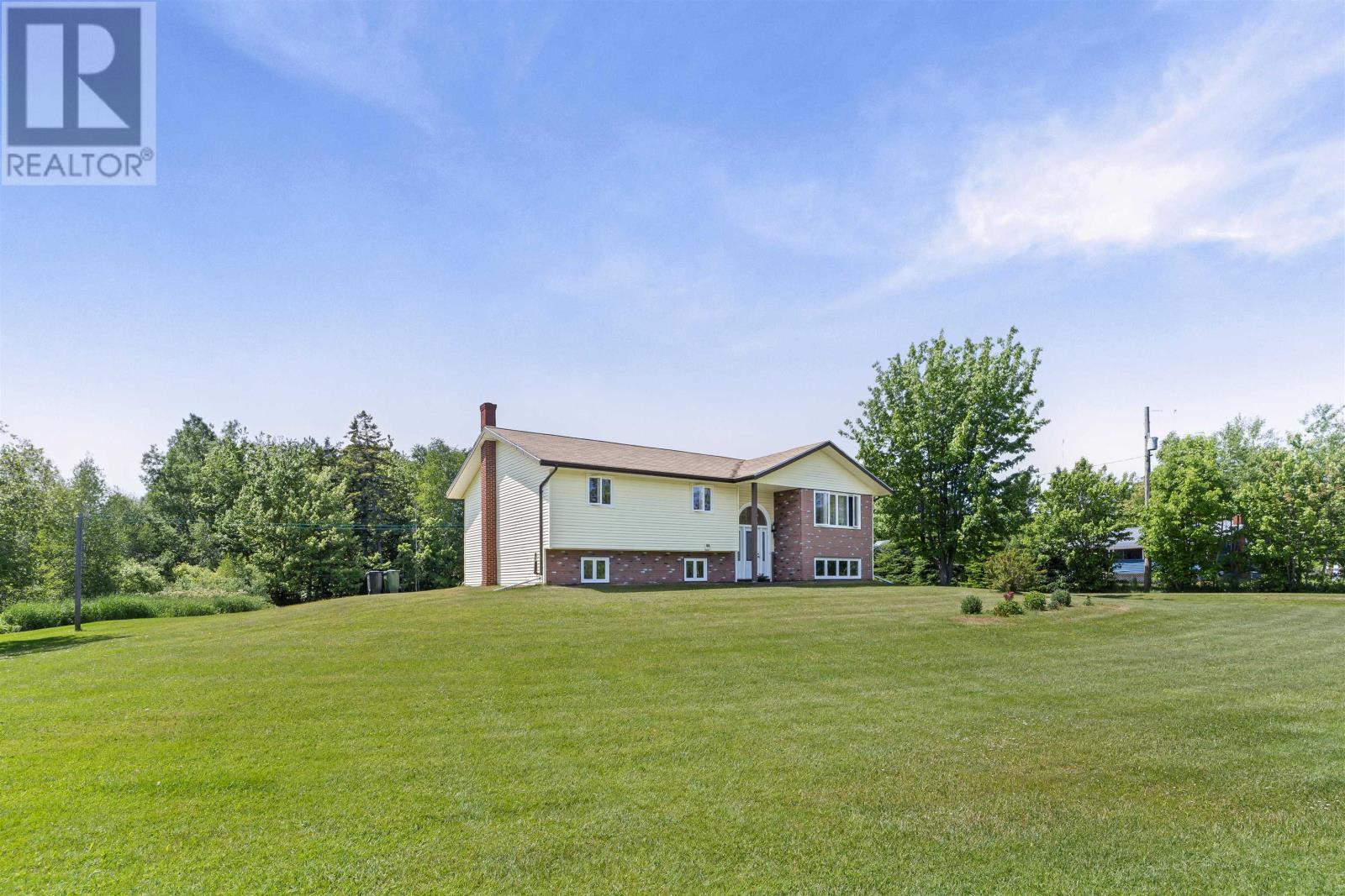 10509 Rte 14, Roseville, Prince Edward Island  C0B 1K0 - Photo 2 - 202514875
