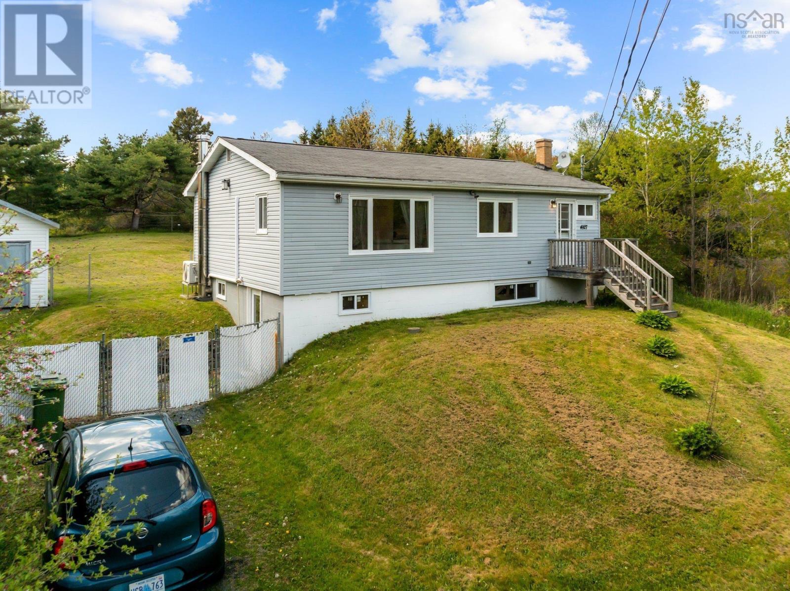 Property at 4927 Highway 7 image 2