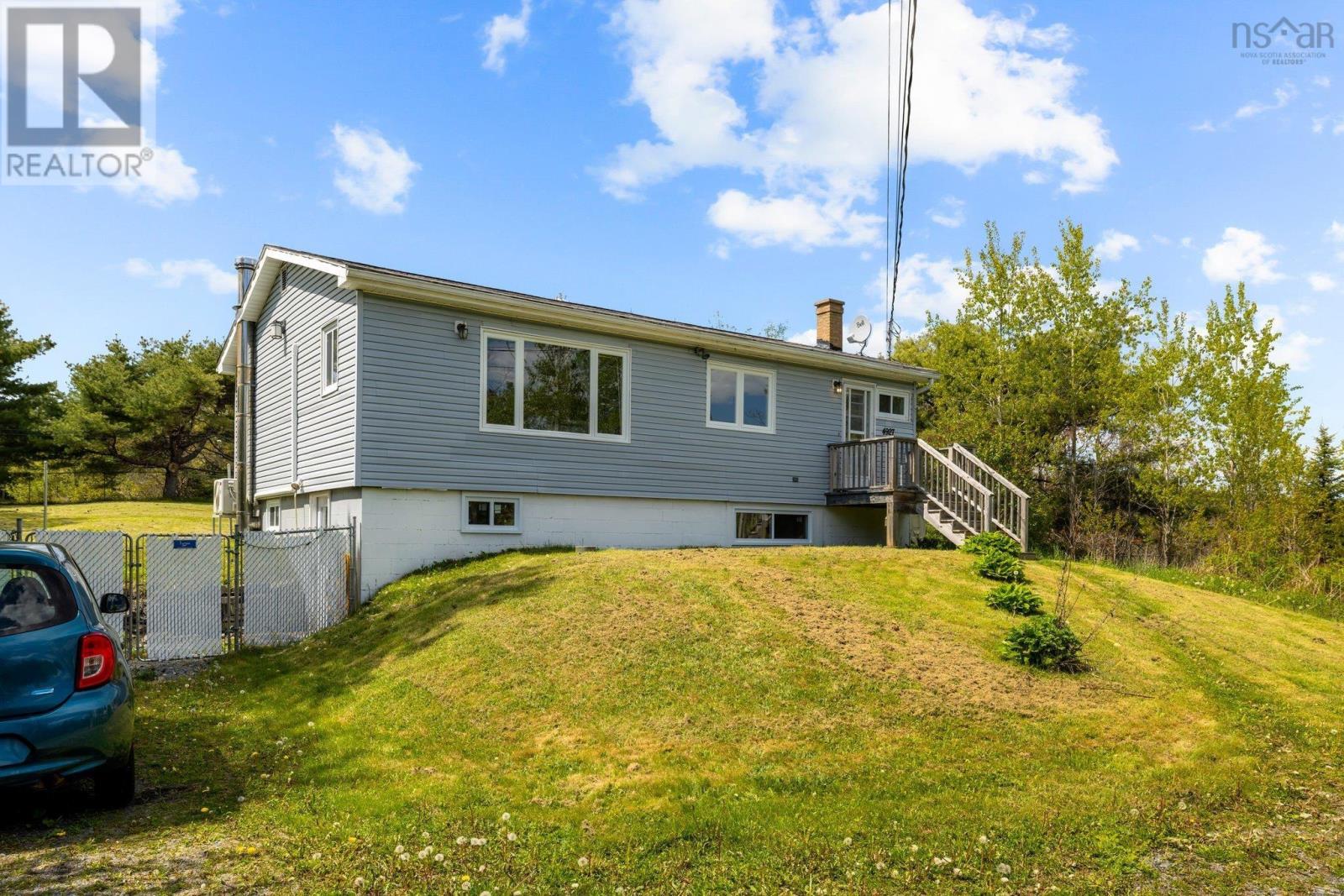 Property at 4927 Highway 7 image 3