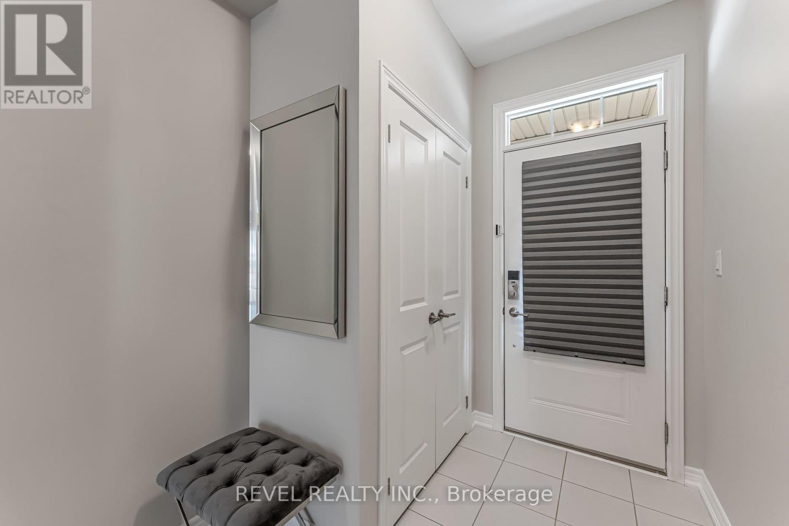 Property at 31 - 288 GLOVER ROAD image 2