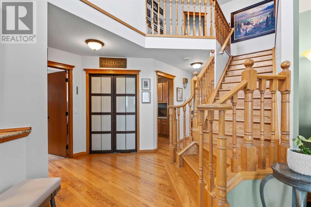 Property at 103 Diamond Court SE image 3