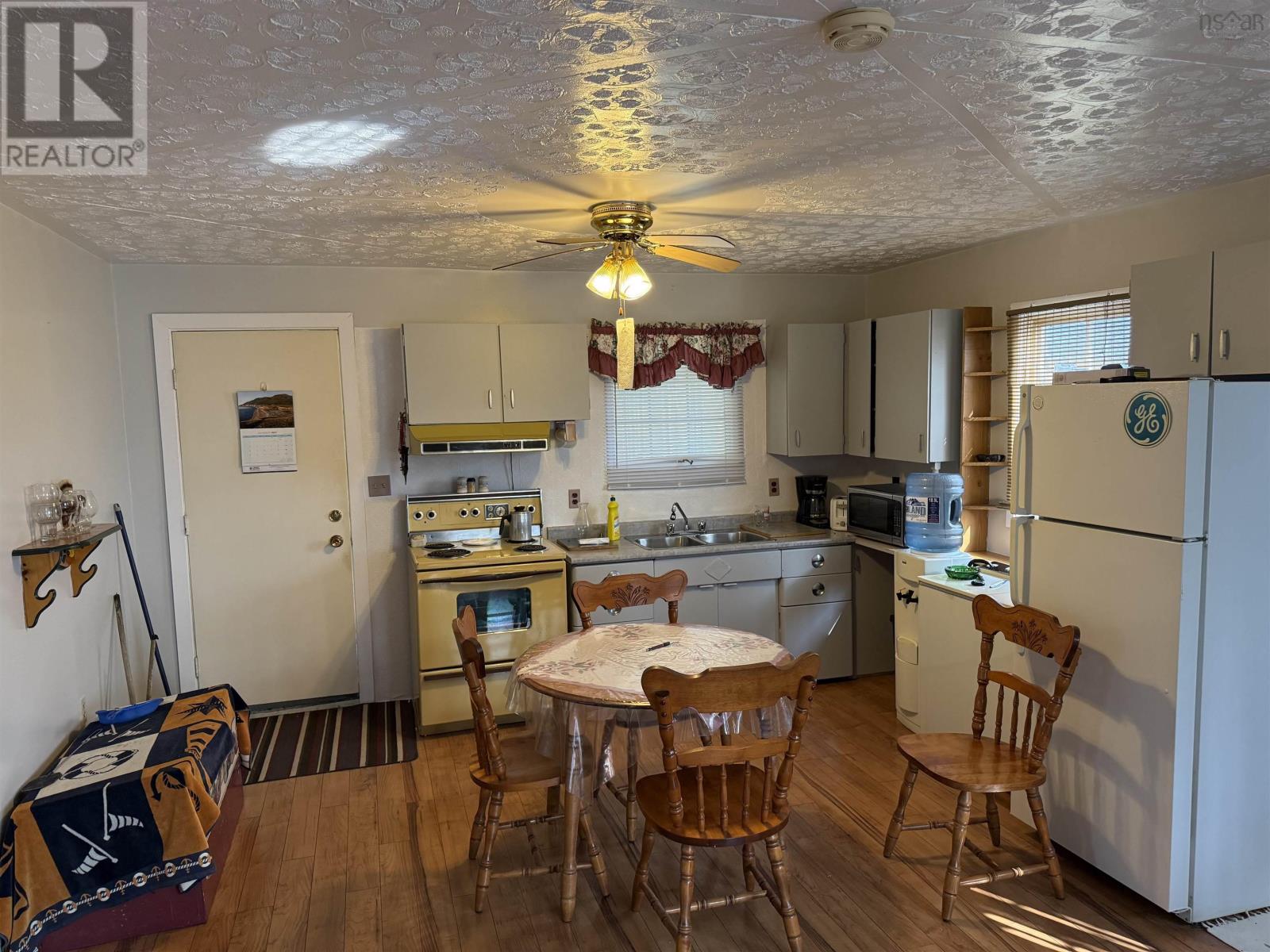 305 Macvicar Road, Enon, Nova Scotia  B1J 1W4 - Photo 12 - 202513597