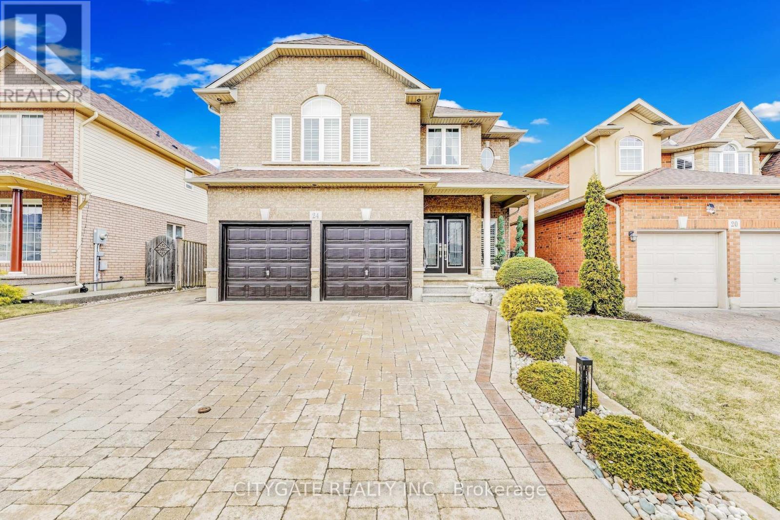 Property at 24 SIMPSON AVENUE image 2
