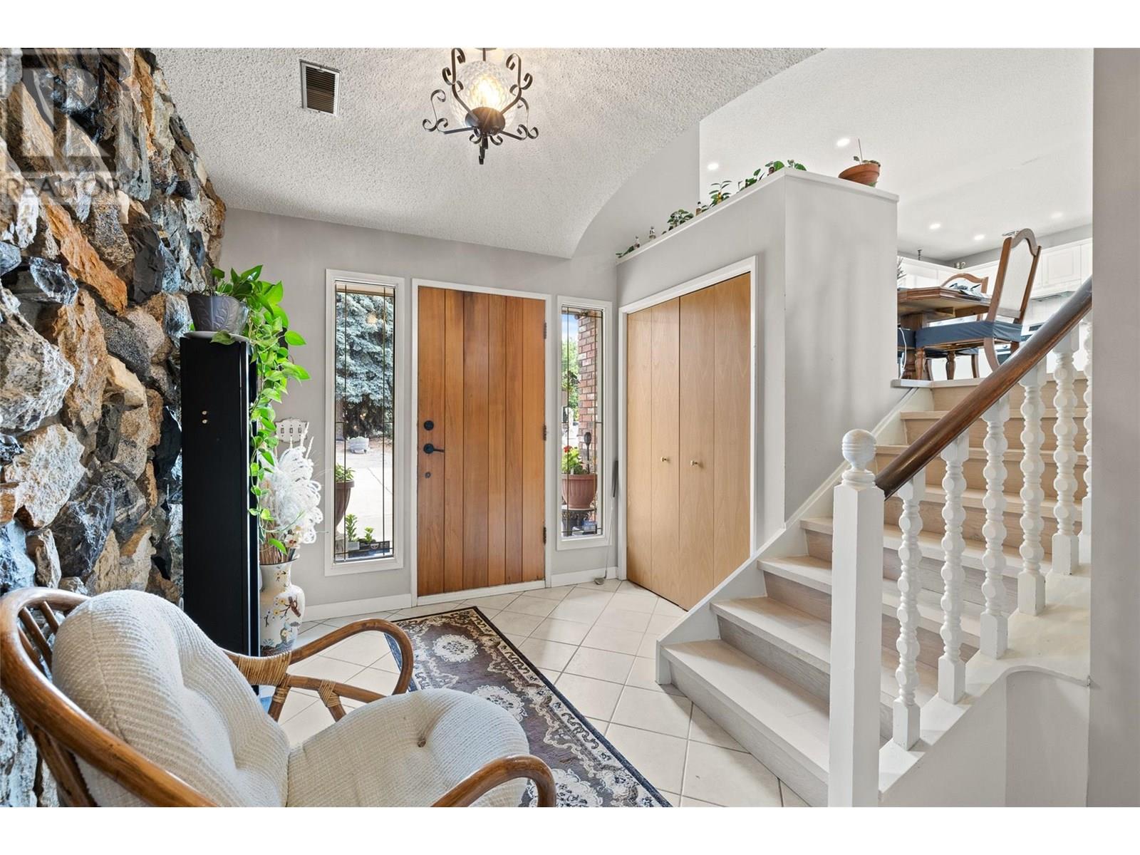 2430 CRESTVIEW Road West Kelowna Photo 31 2430 CRESTVIEW Road West Kelowna Photo 31