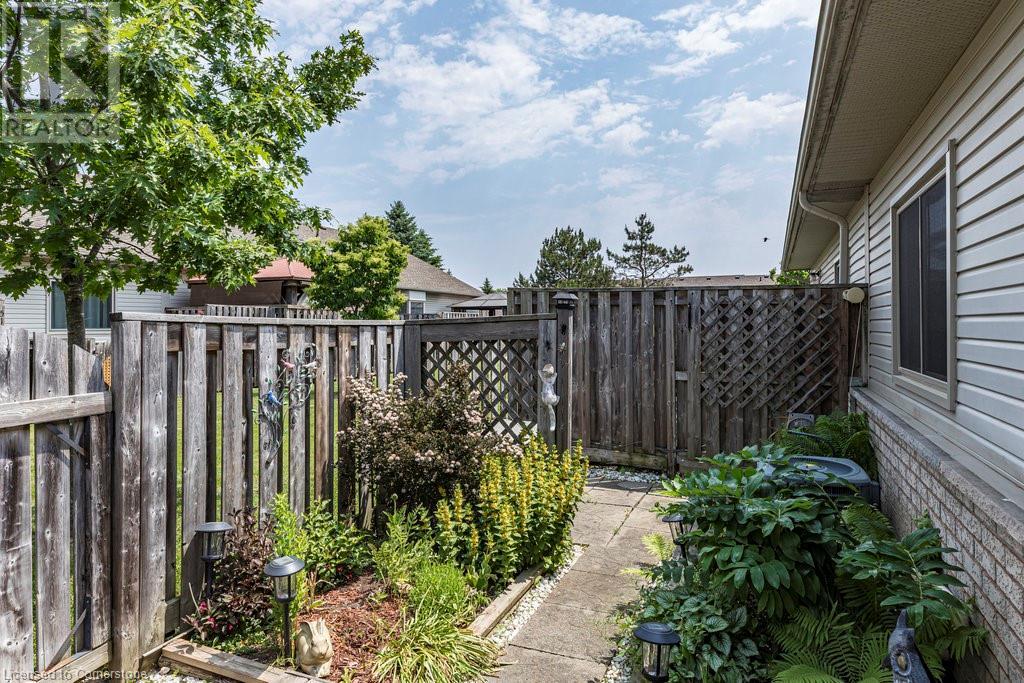 130 Southbrook Drive Unit# 35, Binbrook, Ontario  L0R 1C0 - Photo 43 - 40741095