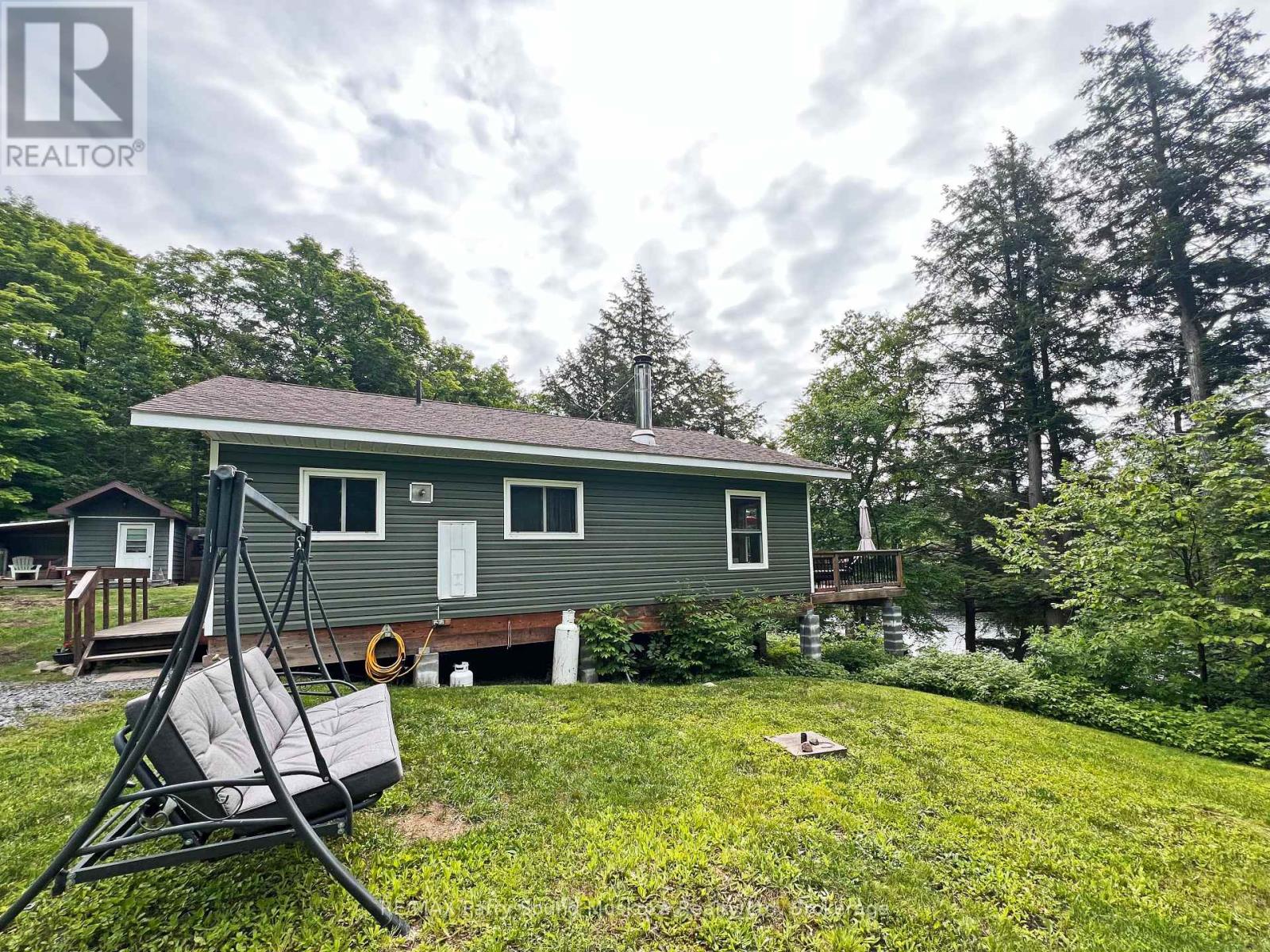 994 Toad Lake, Parry Sound Remote Area, Ontario  P0H 1S0 - Photo 23 - X12226547