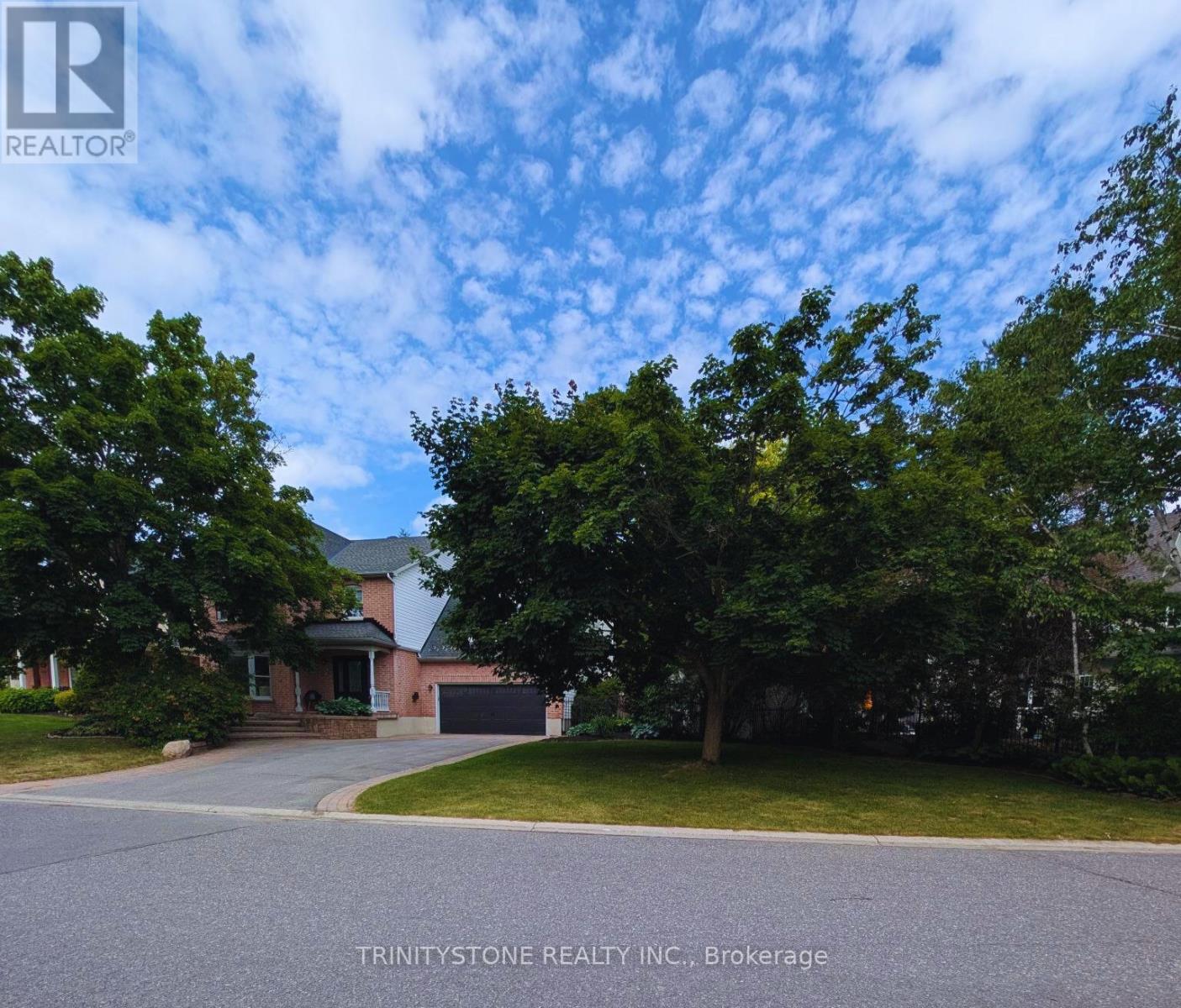 Property at 32 KYLE AVENUE image 2