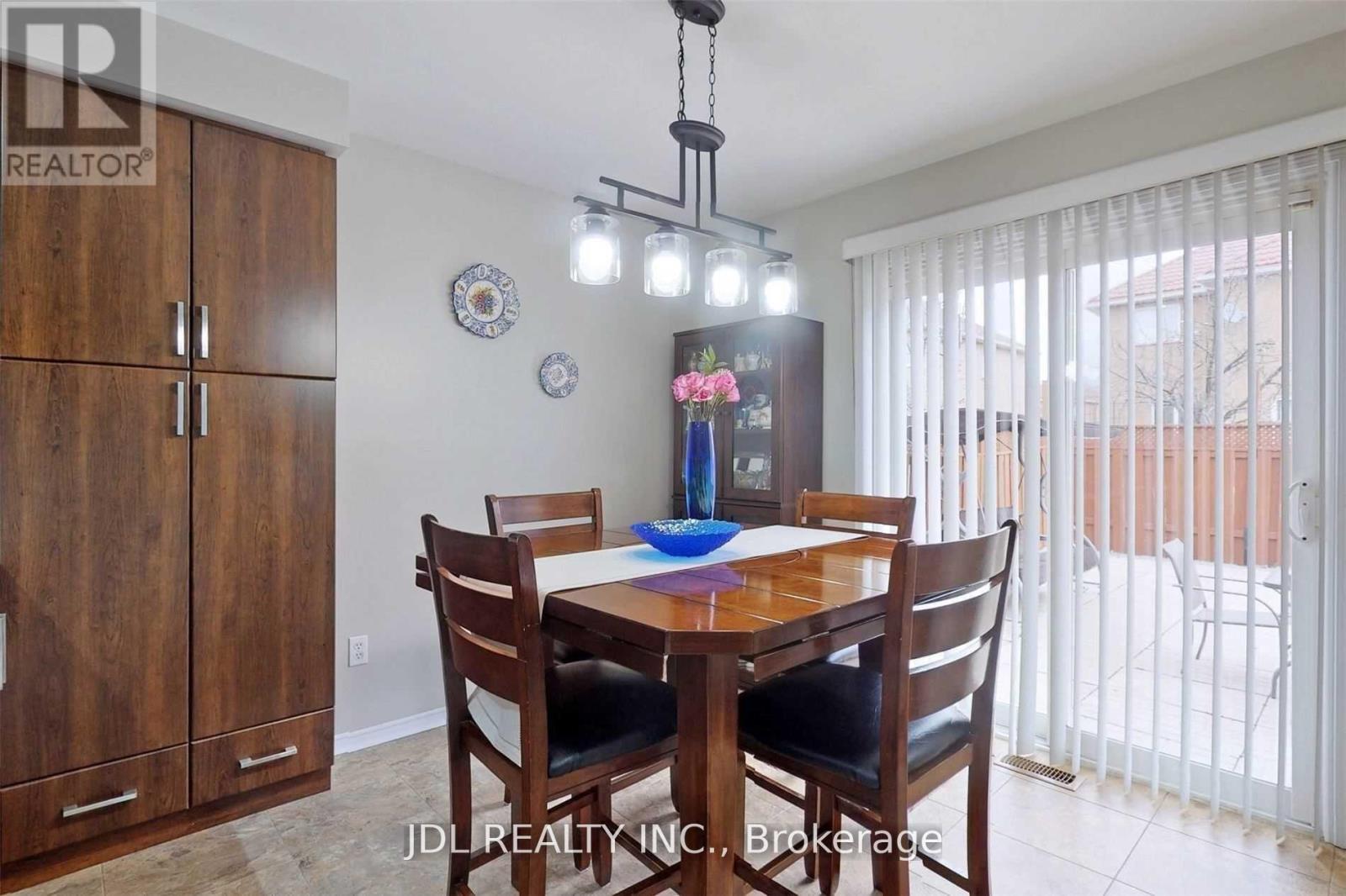 17 Kruger Road, Markham, Ontario  L3S 3X1 - Photo 11 - N12226445