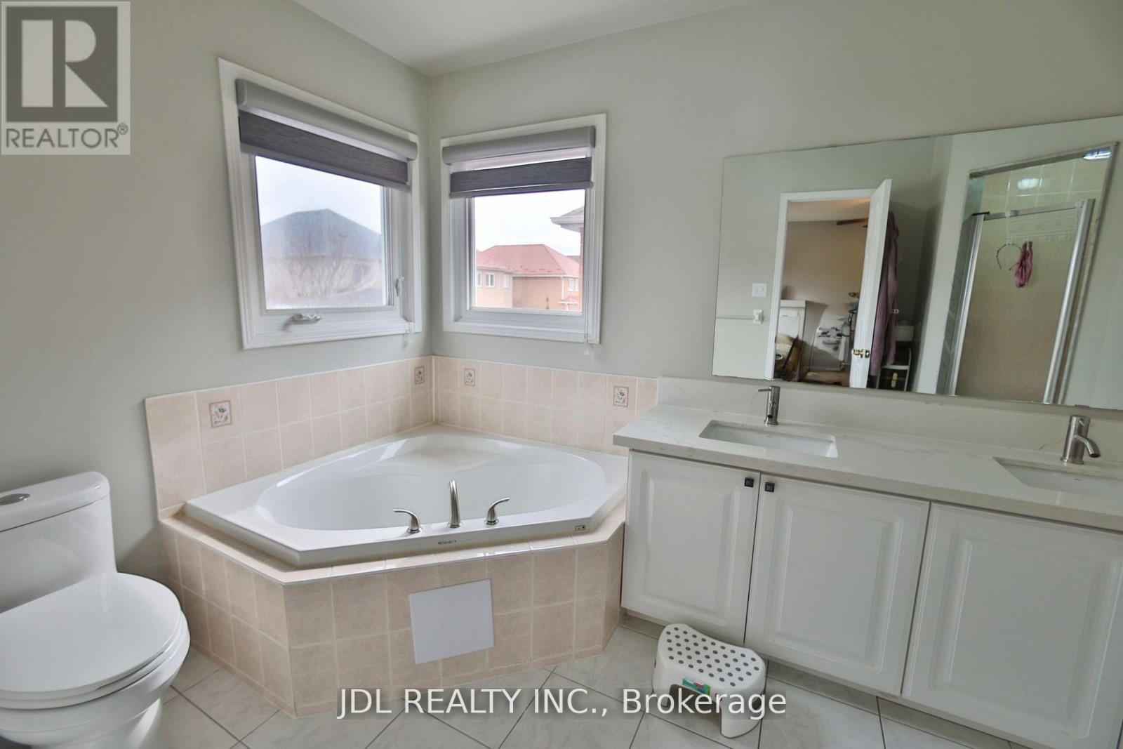 17 Kruger Road, Markham, Ontario  L3S 3X1 - Photo 17 - N12226445