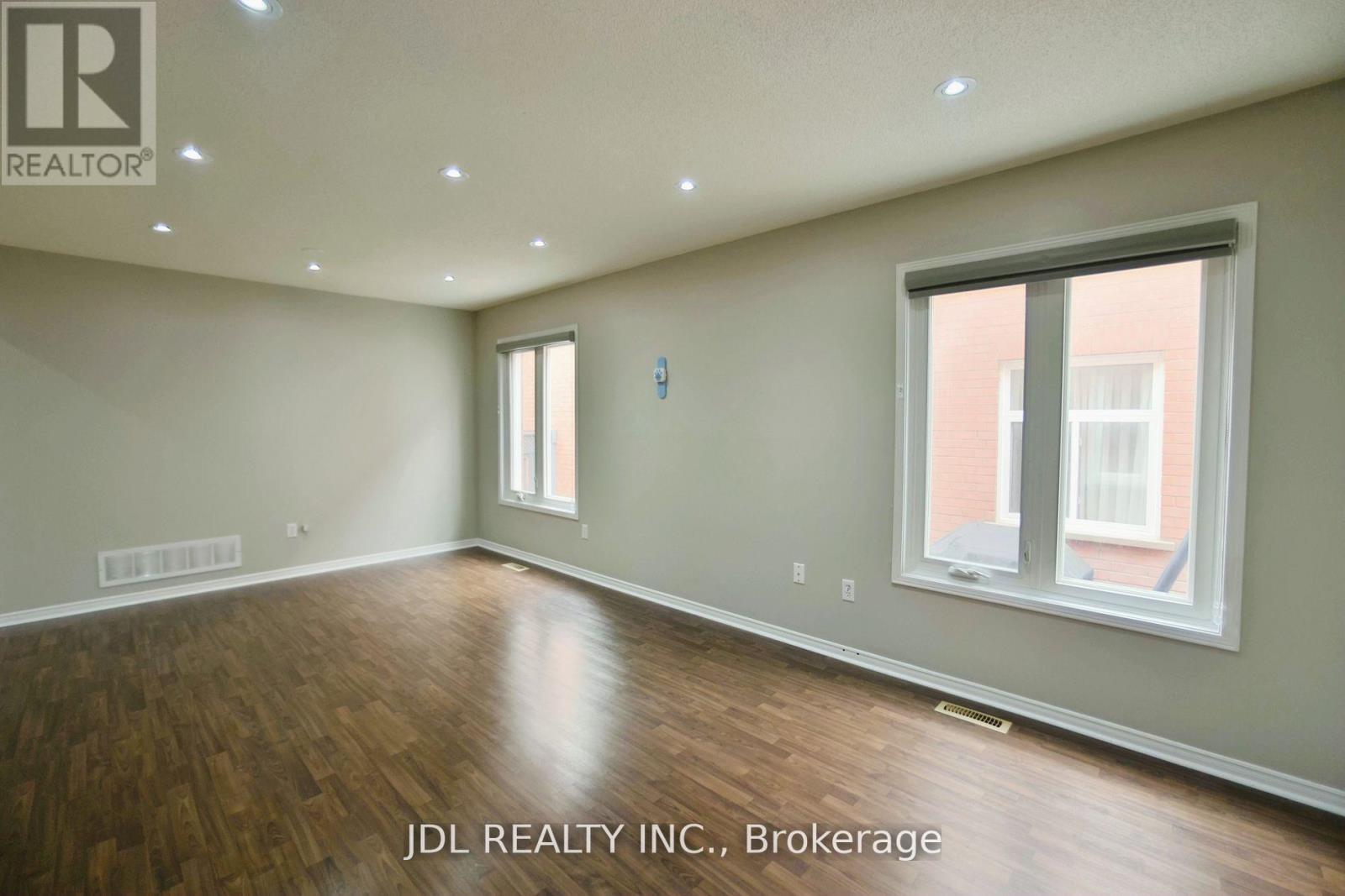 17 Kruger Road, Markham, Ontario  L3S 3X1 - Photo 7 - N12226445
