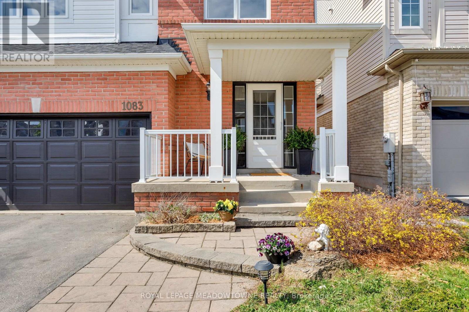 Property at 1083 EASTERBROOK CRESCENT image 2