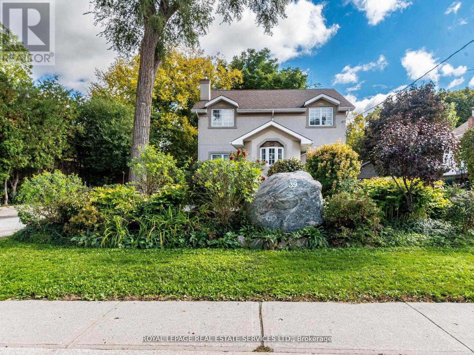 Property at 39 CLARENCE STREET image 1