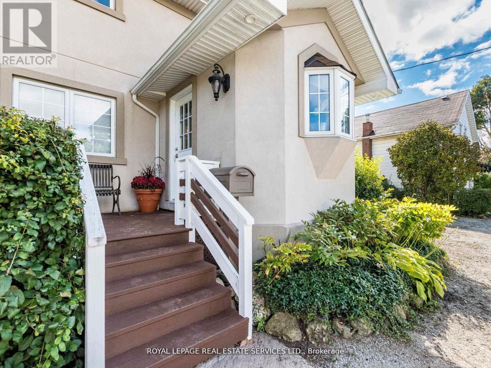 Property at 39 CLARENCE STREET image 4