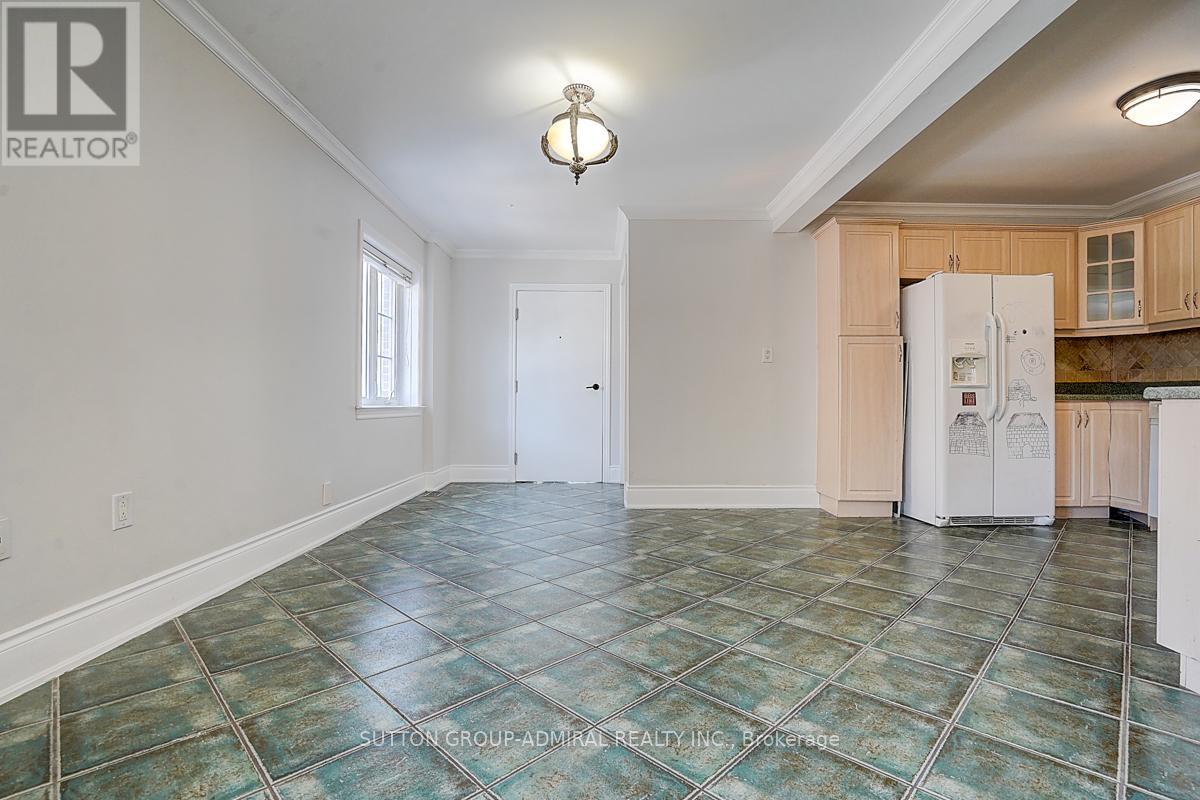Property at 109 CAYUGA AVENUE image 5