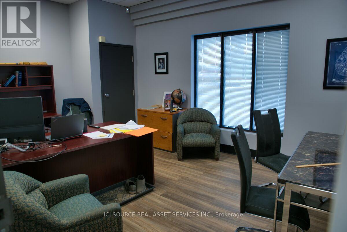 1501 Seymour Street, North Bay, Ontario  P1A 0C5 - Photo 11 - X12226446