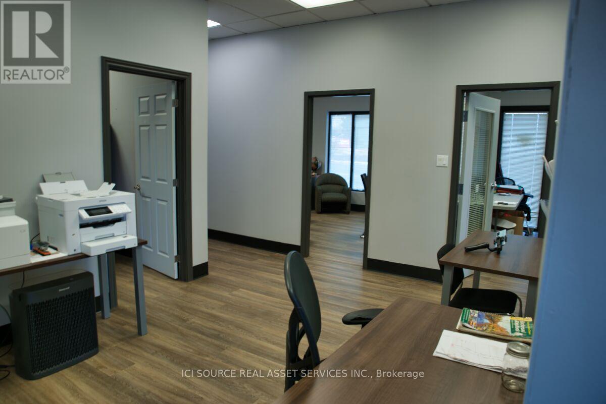 1501 Seymour Street, North Bay, Ontario  P1A 0C5 - Photo 2 - X12226446