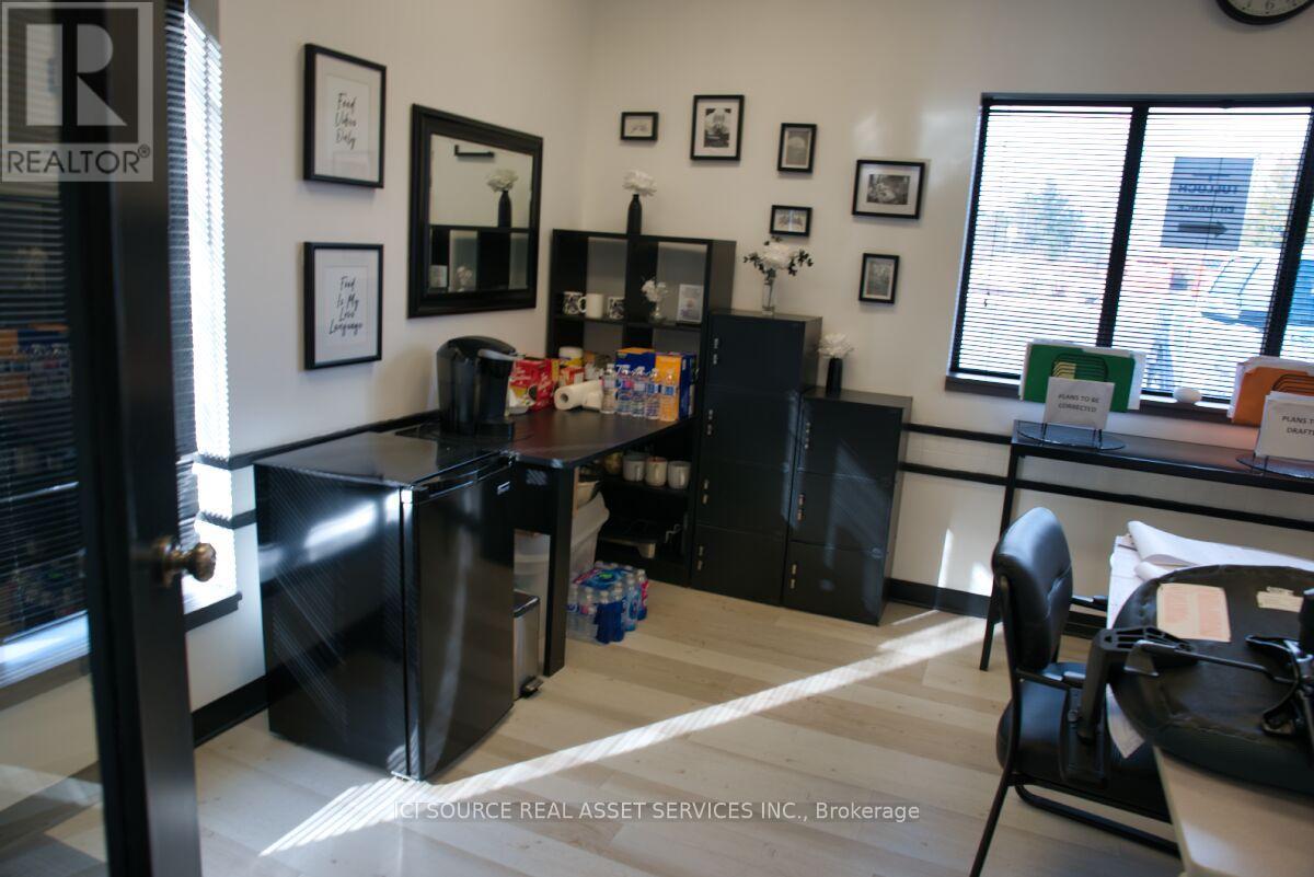 1501 Seymour Street, North Bay, Ontario  P1A 0C5 - Photo 7 - X12226446