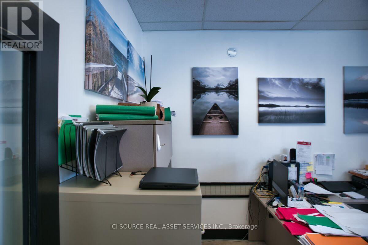 1501 Seymour Street, North Bay, Ontario  P1A 0C5 - Photo 8 - X12226446