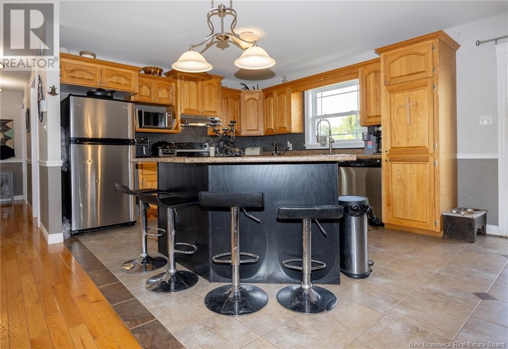 Property at 90 Watling Crescent image 3