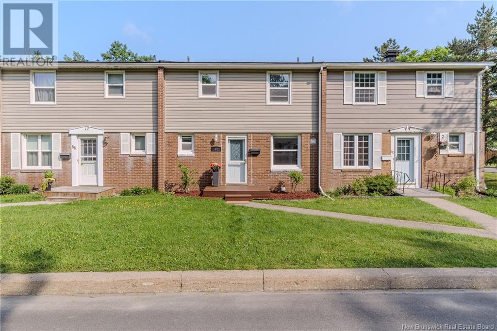 Property at 88 Candlewood Lane image 1